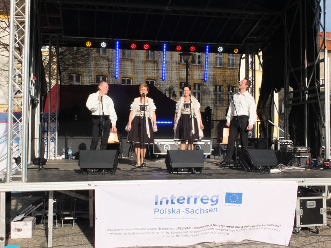 Działanie pilotażowe w Kamiennej Górze „Cztery pory rynku“ Fot. ©Marcin Ryłko, IÖR-Media (REVIVAL); źródłó: http://revival.ioer.eu