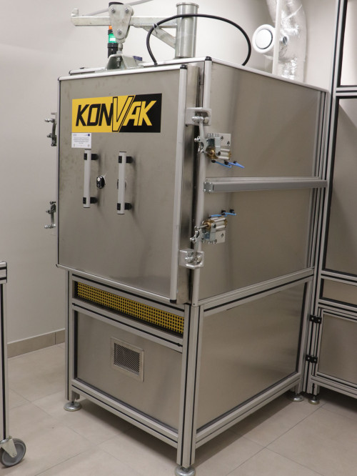 zakup specjalistycznego sprzętu - komory-fumigacyjnej umożliwiającej dezynfekcję obiektów historycznych